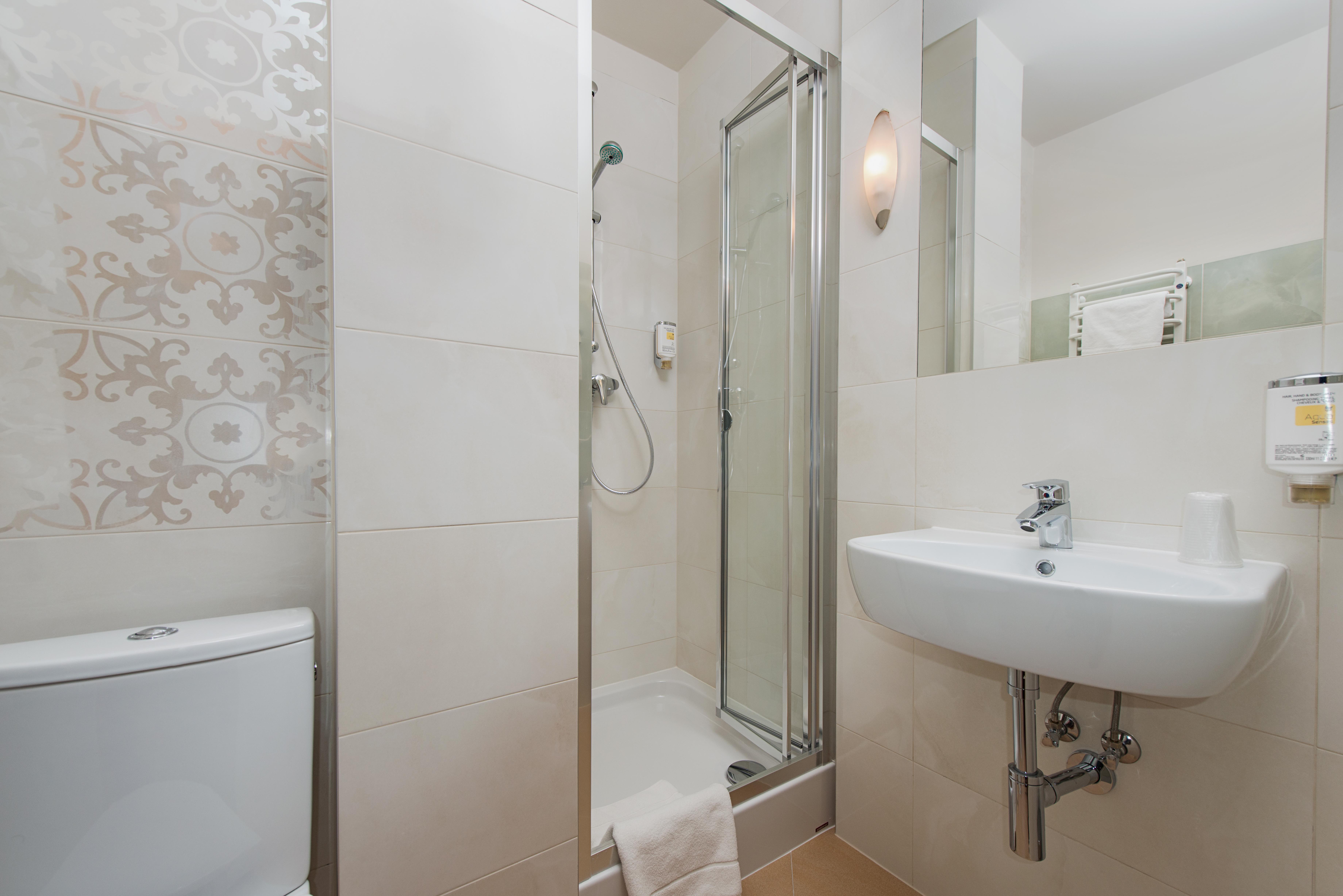 Sedan - Destigo Hotell 3*
